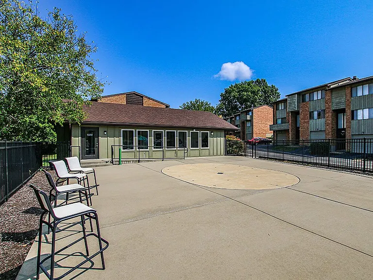 Expansive Sundeck
