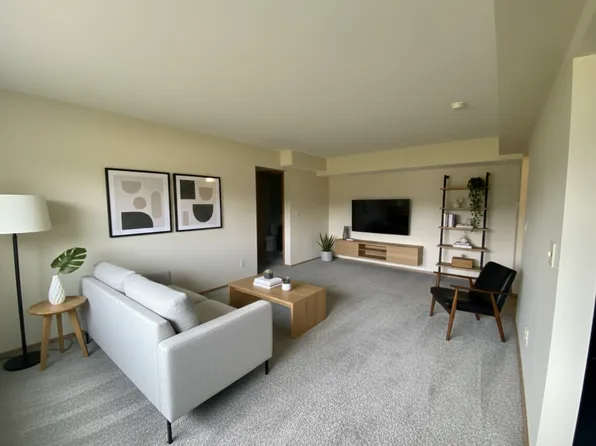 Indian Village Apartments