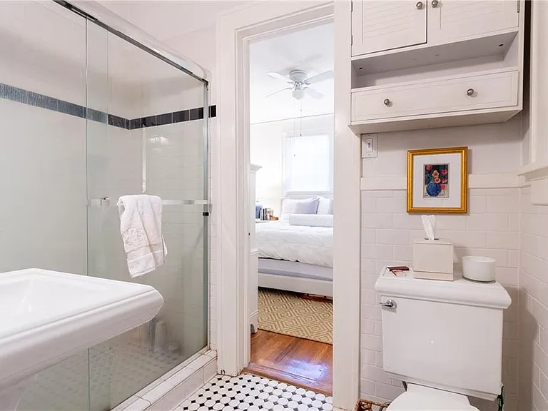 1001 Amsterdam Ave NE — Photo 17