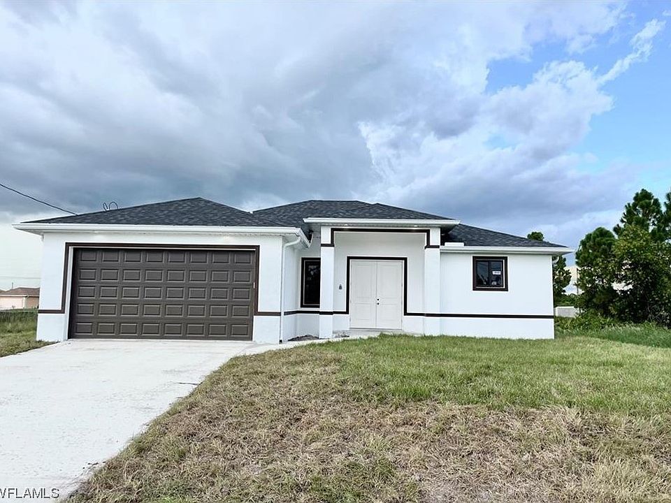 1st image of 4307 Douglas Ln