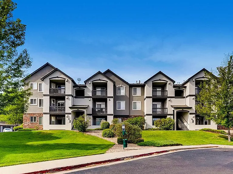Allure Apartments — Photo 1