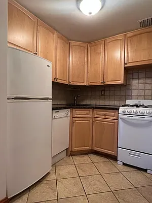 Rented by Compass | media 8