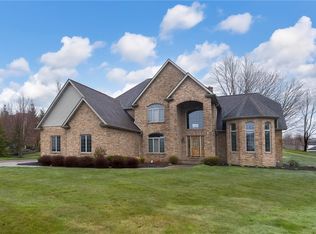 4375 Winners Cir, Erie, PA 16506