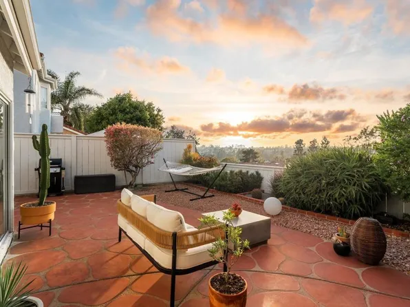 1575 Golfcrest Pl, Vista, CA 92081