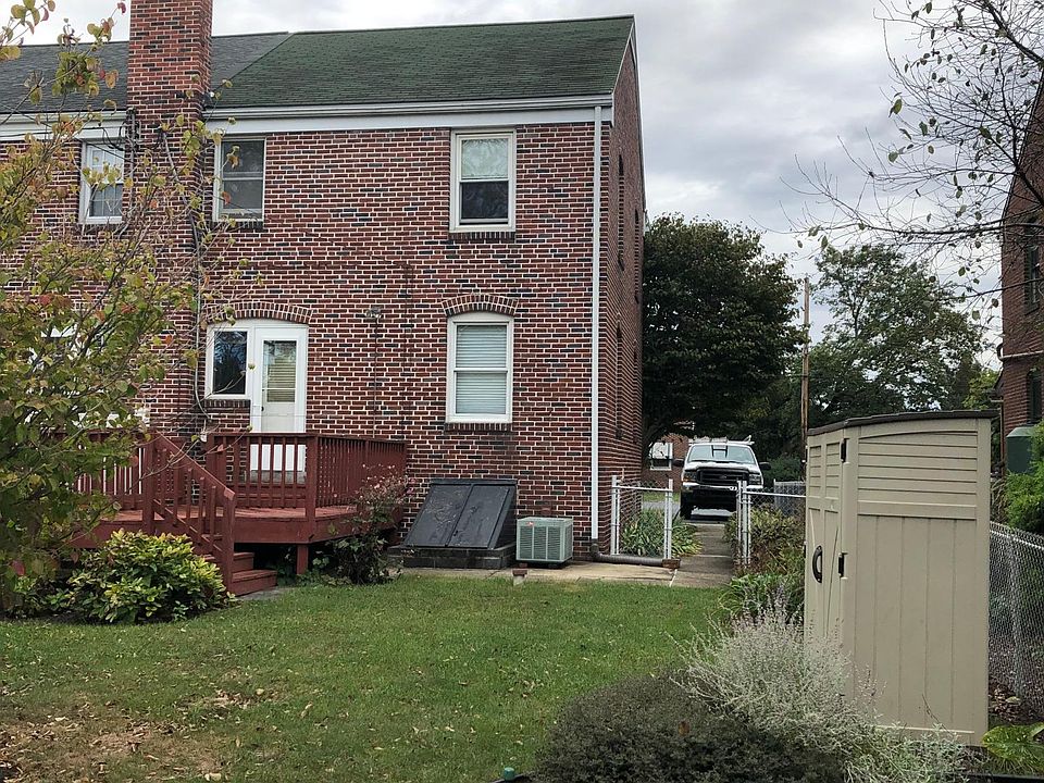 2nd image of 1725 Windsor Ave