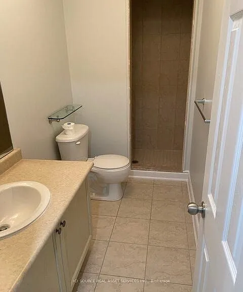 71 Vaughan Blvd #BASEMENT — Photo 4