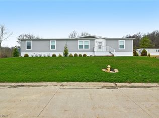 2706 Barn Dr SW, Canton, OH