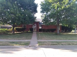 2617 Pioneer Ln, Lancaster, TX 75146