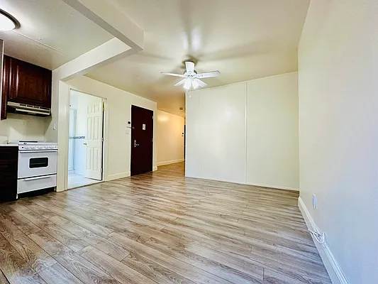 Rented by Corcoran | media 15