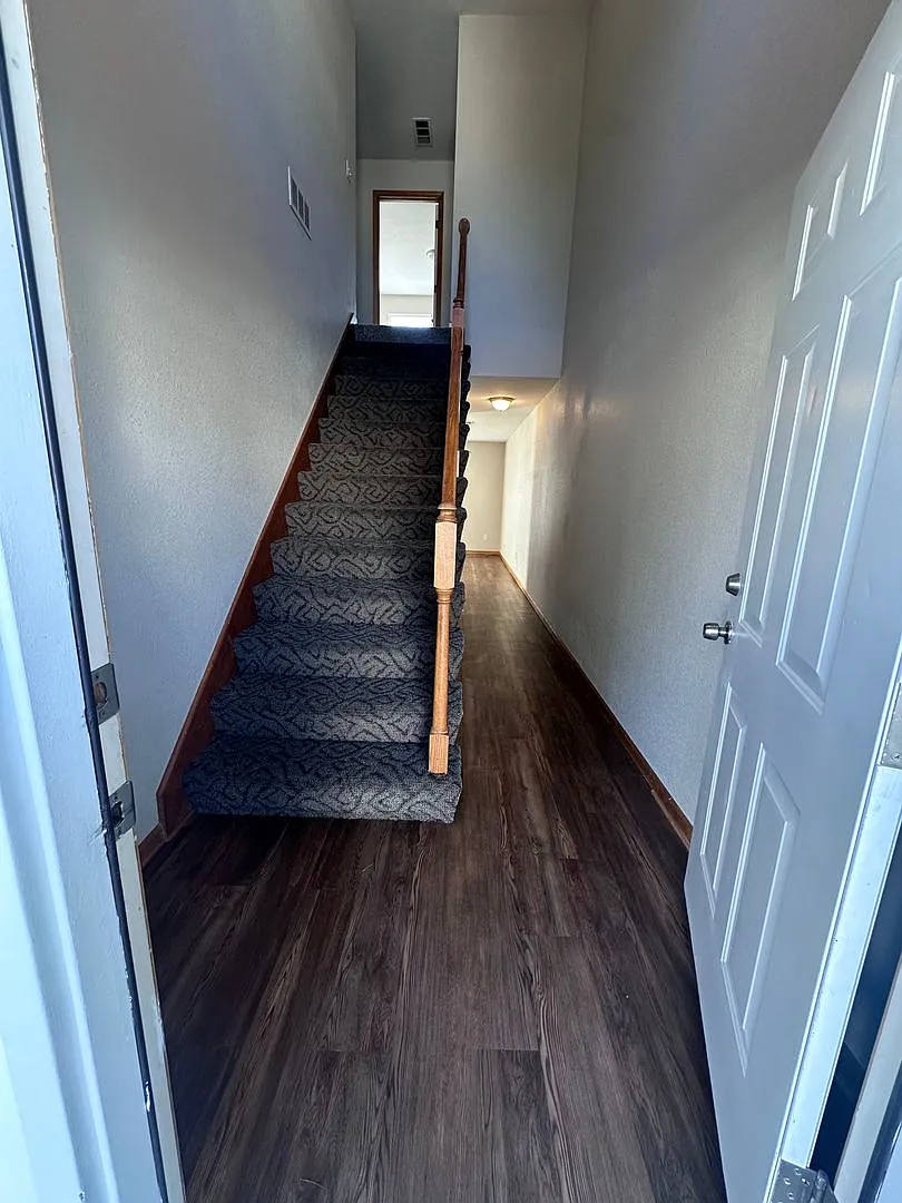 AD-39 — Photo 2