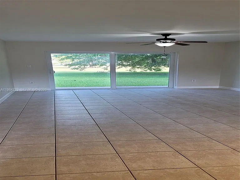7430 Miami Lakes Dr #E105 — Photo 11