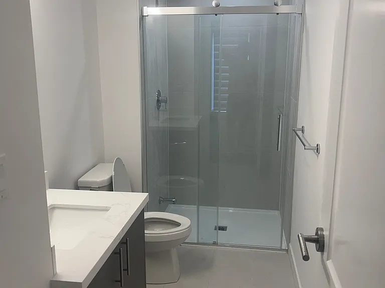 109 Marydale Ave #21 — Photo 9