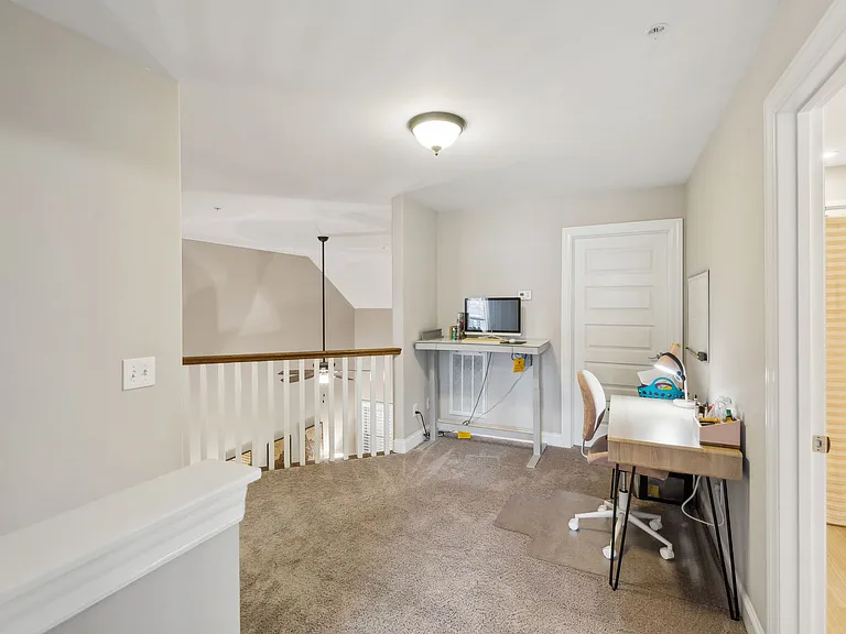 3238 Blue Sky Dr — Photo 17
