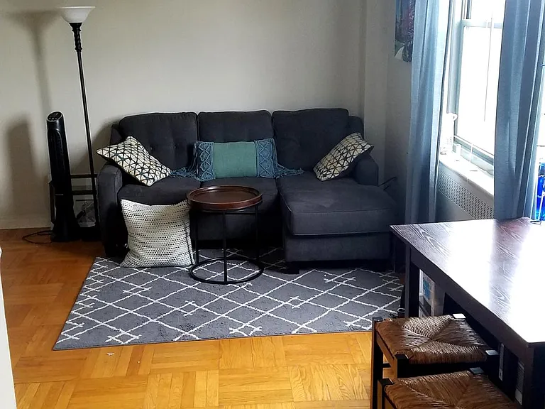 2601 Pennsylvania Ave #7 — Photo 4