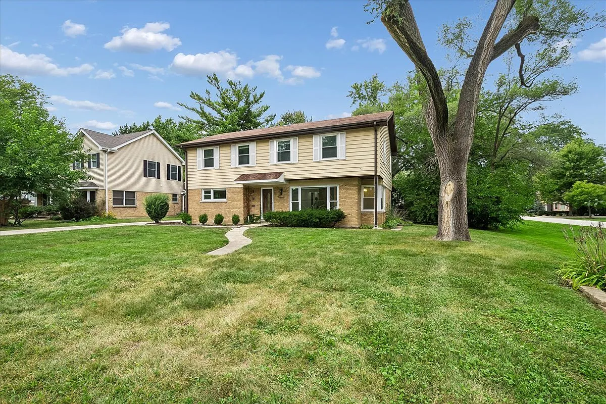 5 bed, 3.5 bath, 2947 sqft, $6,500 — Photo 3