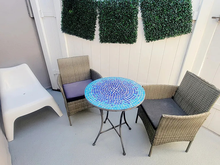 1230 N June St #214 — Photo 30