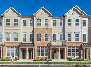 12 Sternadori Rd #7, Somerville, NJ 08876