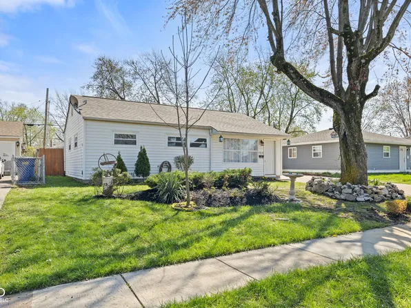4833 N Kenyon Dr, Indianapolis, IN 46226