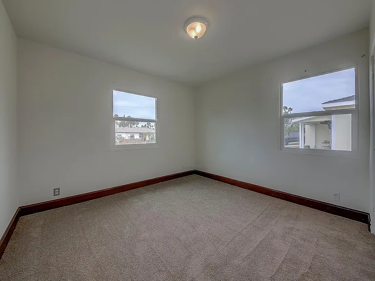 1826 Alvarado St — Photo 12