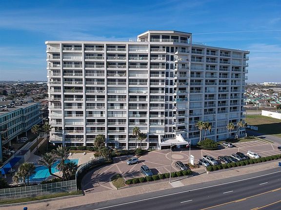3rd image of 7700 Seawall Blvd APT 407