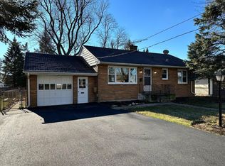 117 Weaver Dr, Cary, IL 60013