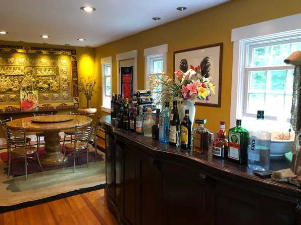 9601 Metcalf Rd, Waite Hill, OH 44094