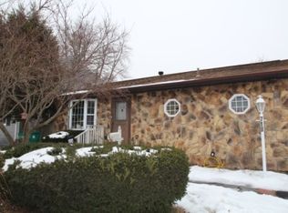 718 4th Ave, Croydon, PA 19021