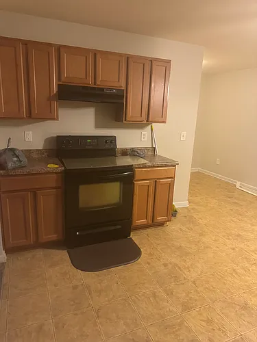 207 Whitestone Dr NE Photo 1