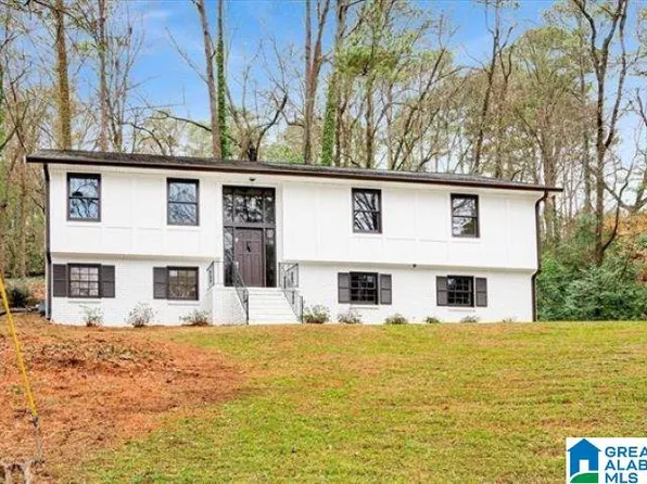 3583 Valley Cir, Birmingham, AL 35243