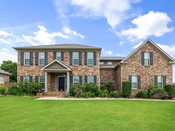 4513 Stone Park Cir, Owens Cross Roads, AL 35763