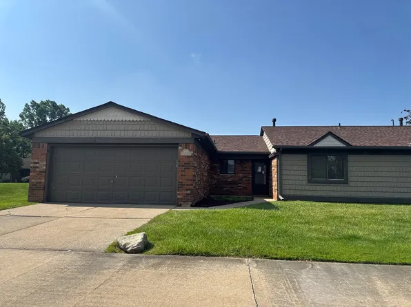 8688 Villa Ln #22, Warren, MI 48093