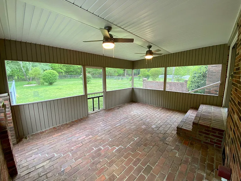 1712 Indian Hill Rd — Photo 17