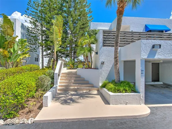 817 Bayport Way, Longboat Key, FL