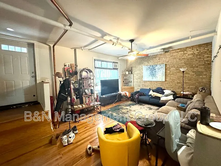 918 W Oakdale Ave #BF — Photo 3