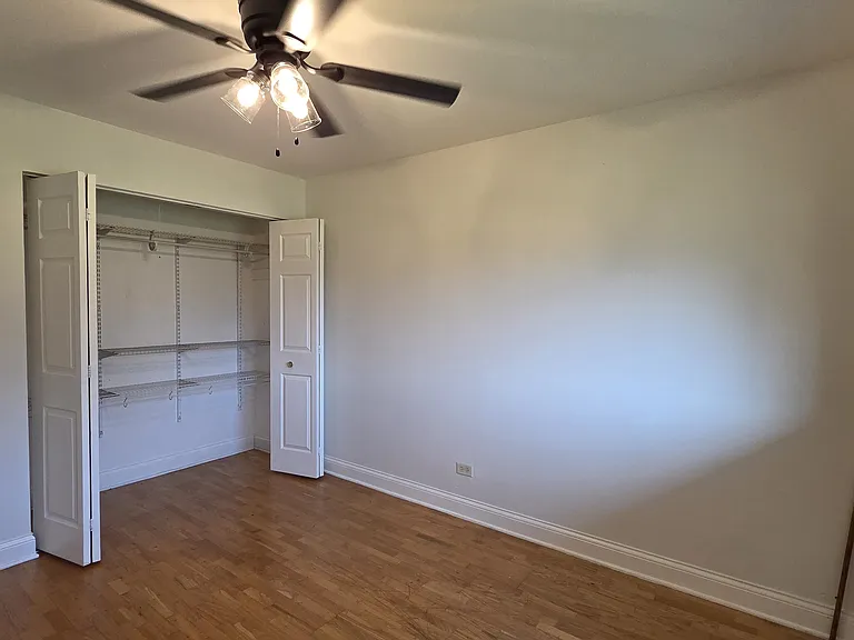 693 E Fullerton Ave #208 — Photo 16