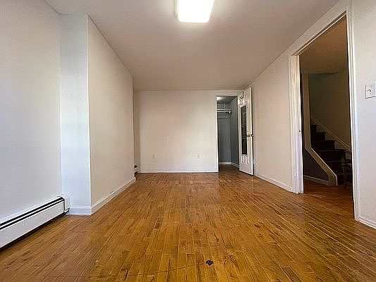 5th image of 200 Putnam Ave #1