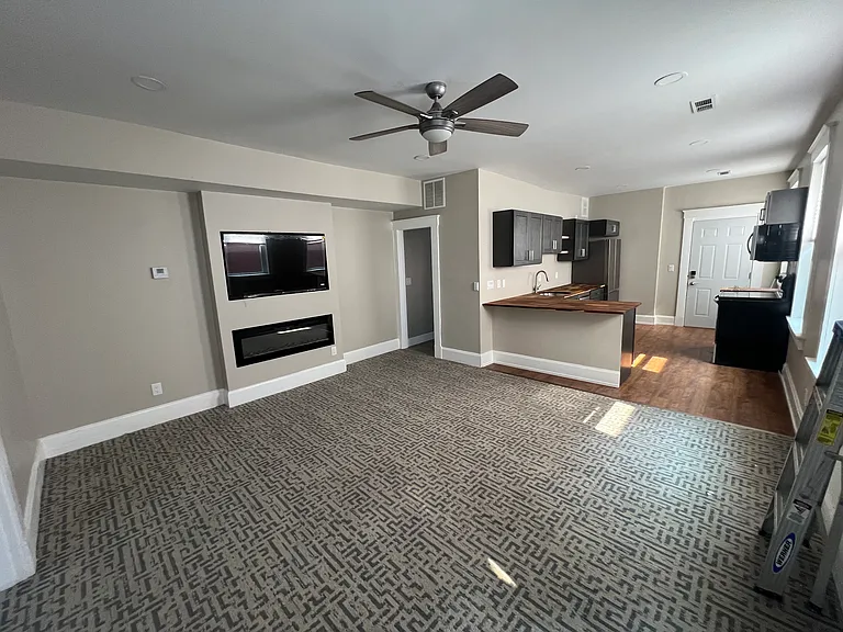 1105 Dayton St #4 — Photo 9