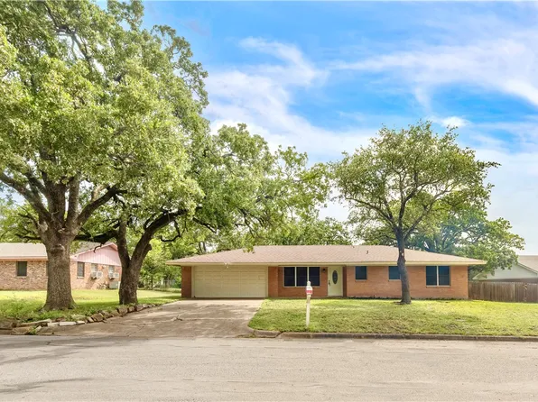 2605 Morris Ln, Bryan, TX 77802
