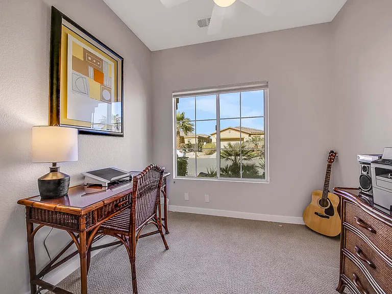 67361 N Laguna Dr — Photo 28