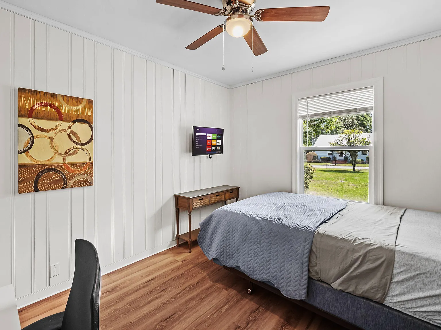 4 bed, 4.0 bath, 2700 sqft, $728 — Photo 3