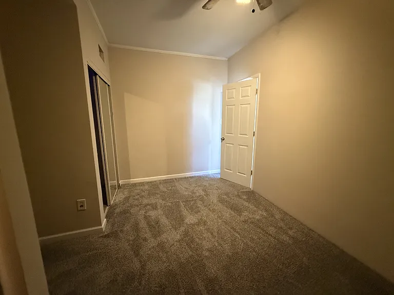 101 Shelby St — Photo 18