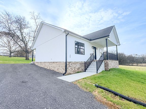 4th image of 305 Sam Beasley Rd