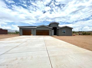1156 E Coulee Pl, Vail, AZ 85641