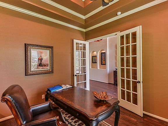 4th image of 94 Brookgreen Cir N