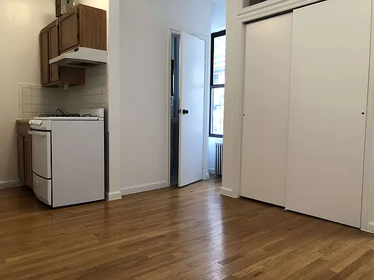 Rented by Michael Palmieri, LREB | media 28