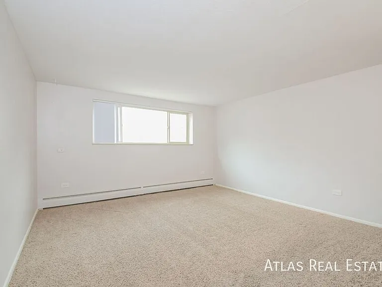 4993 N King St #201 — Photo 10