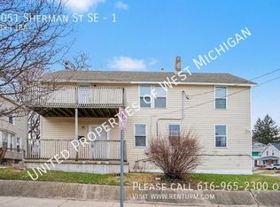 1051 Sherman St SE #1, Grand Rapids, MI 49506