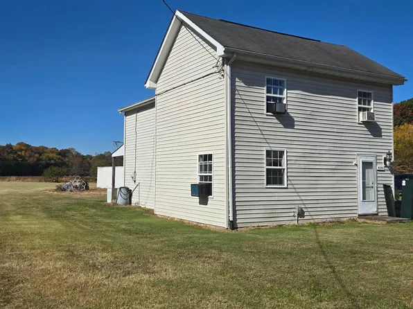 8296 Hickman Rd, Denton, MD 21629