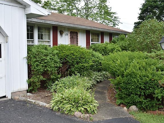4th image of 179 Blackwell Ln