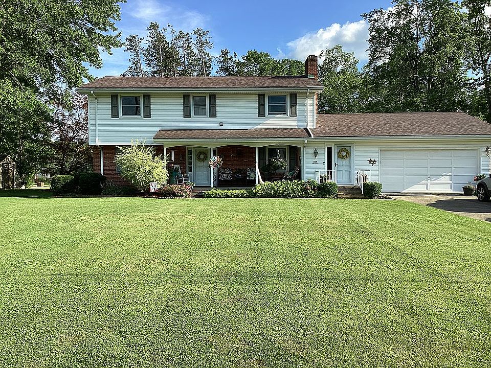 1st image of 905 Pine St